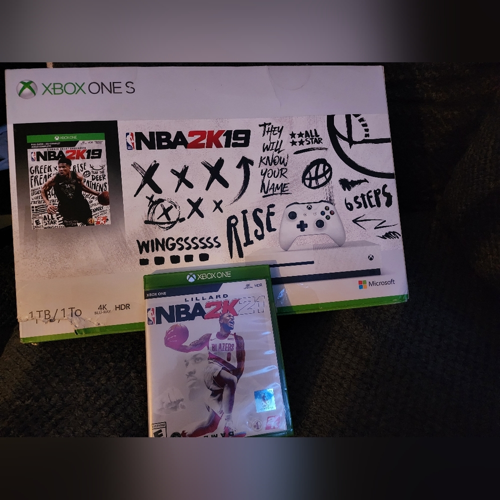 Xbox One S with 1TB & NBA2k21